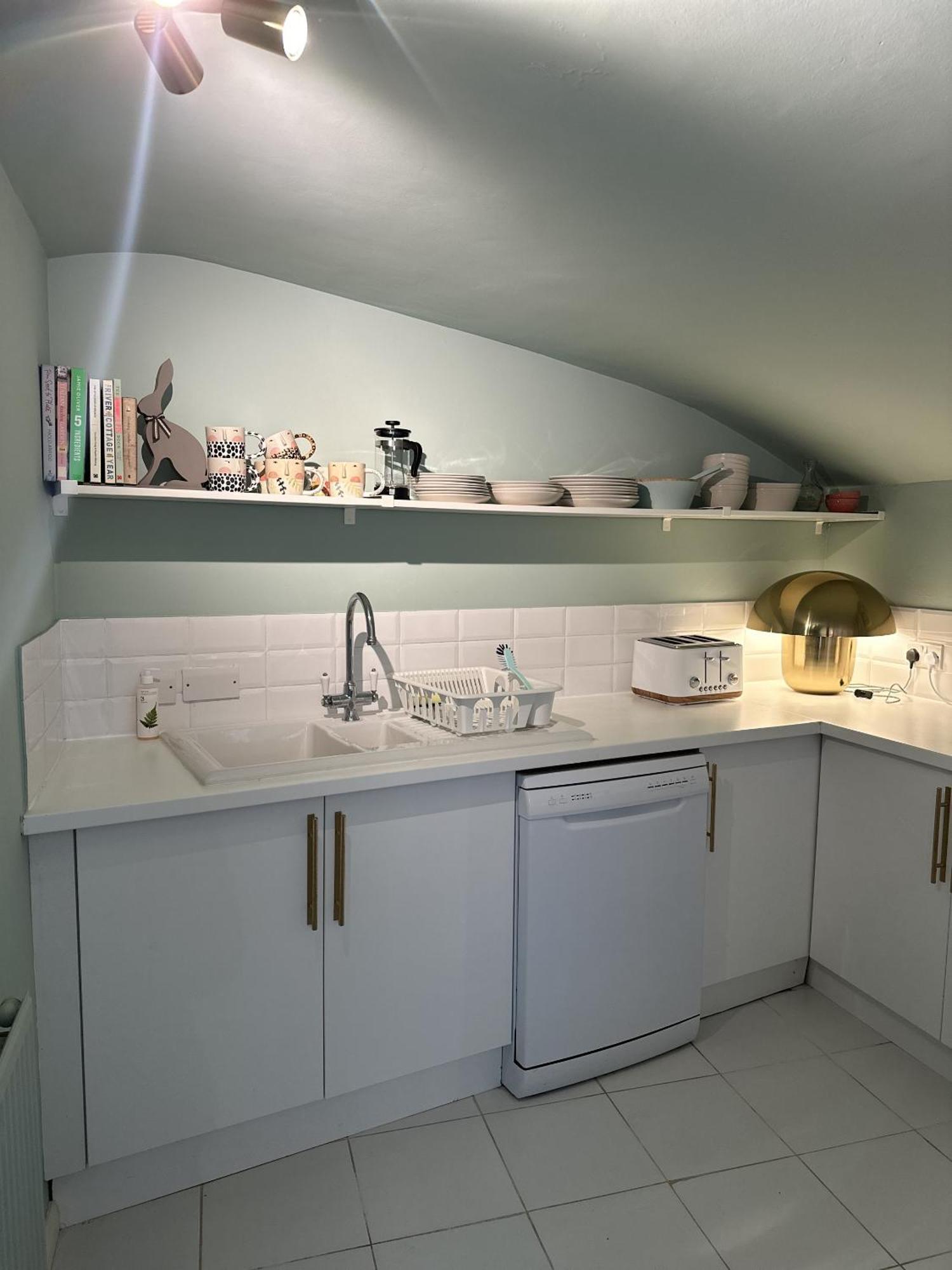 Unique Clifton Apartment On Historic Crescent Бристол Екстериор снимка